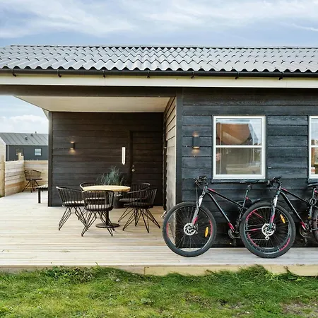 Minimalist Coziness By The Wild North Sea *